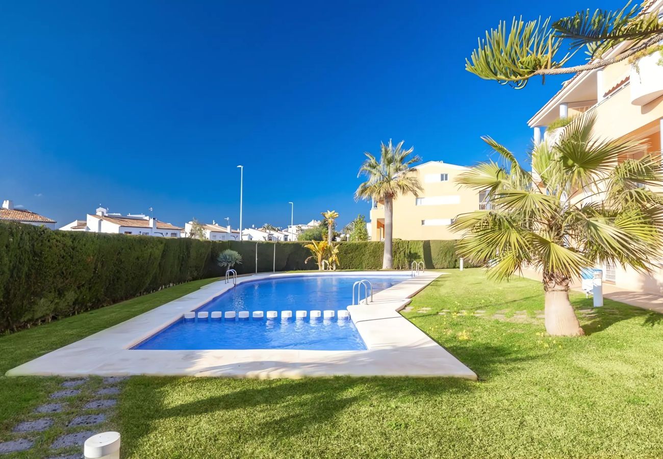 Апартаменты на Хавеа / Javea - Ático en Calle Esparta